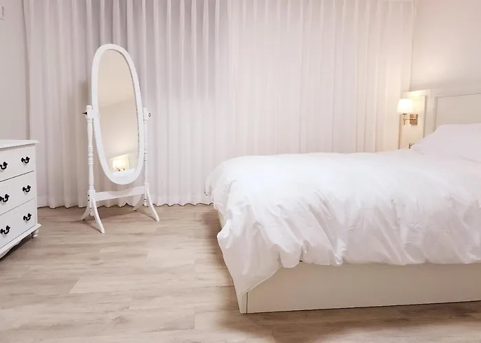 Grand Open Hongdae Houes 4bdr 2bth