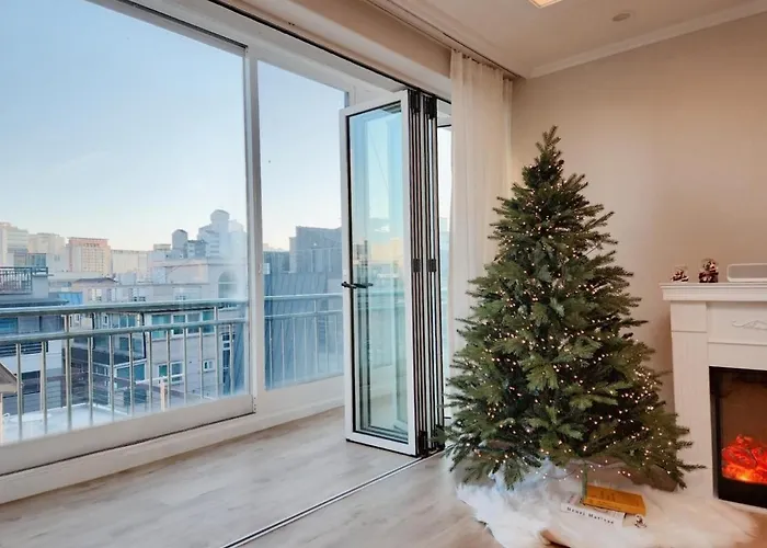 Grand Open Hongdae Houes 4bdr 2bth