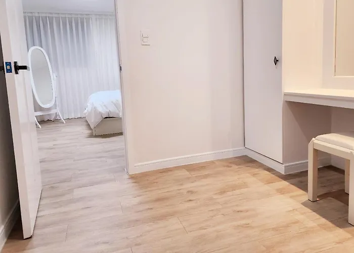 Grand Open Hongdae Houes 4bdr 2bth 서울특별시