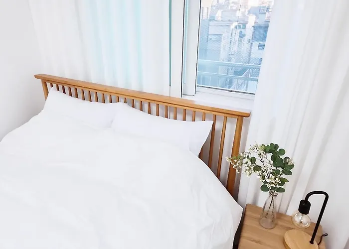 아파트 Grand Open Hongdae Houes 4bdr 2bth 서울특별시